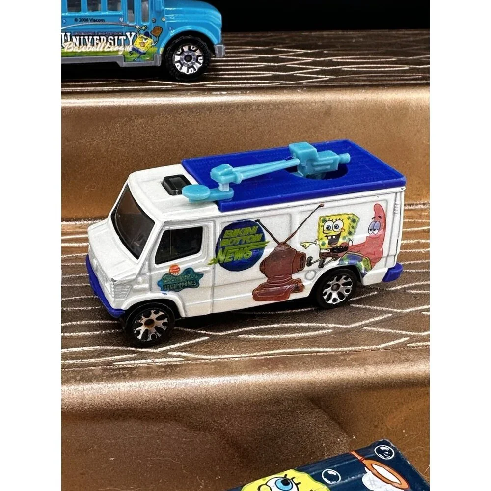 Racing‎ Champions SpongeBob SquarePants Nickelodeon Matchbox Lot 4 Diecast Cars